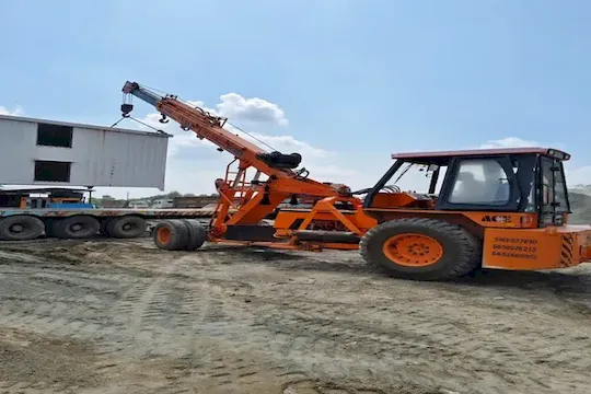 Heavy lifting crane services in Rajasthan