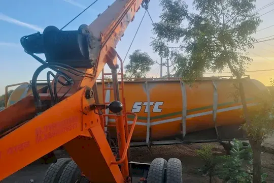 Heavy lifting crane services in Rajasthan